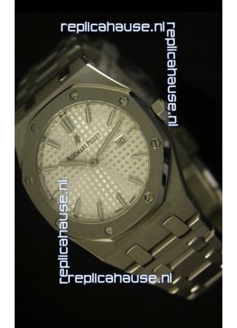 Audemars Piguet Royal Oak Ladies White Dial 33MM - 1:1 Mirror Replica Edition