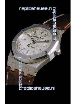 Audemars Piguet Royal Oak Replica Watch in White Dial