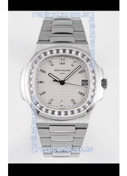 Patek Philippe Nautilus 5711/1A White Dial 1:1 Mirror Swiss Replica Watch in 904L Steel 